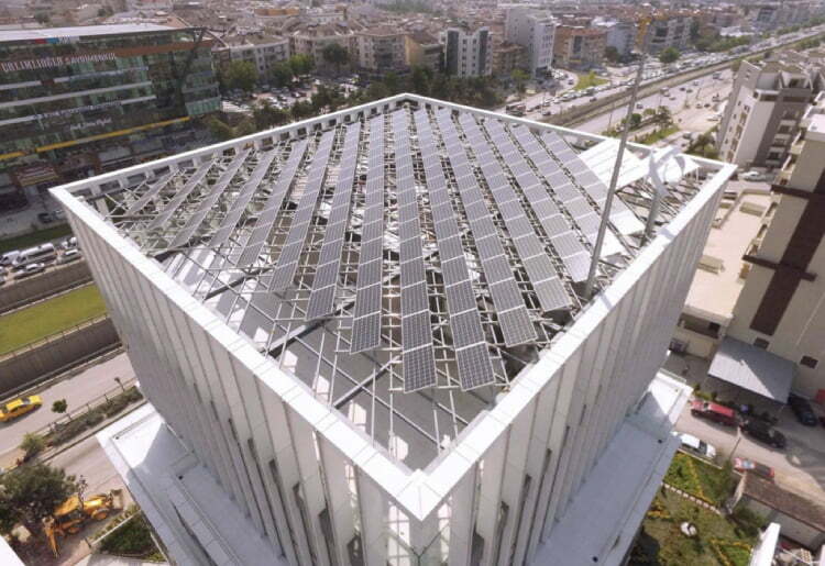 התקנת גג סולארי - המדריך המקצועי של BIPV 5 high Rise roof 750