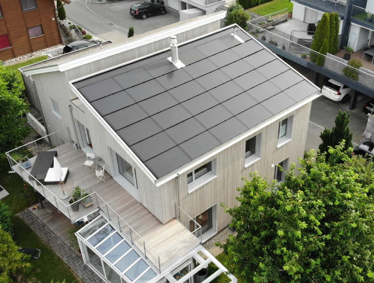 גג רעפים סולארי כל מה שצריך לדעת 17 megasol roof 750 17