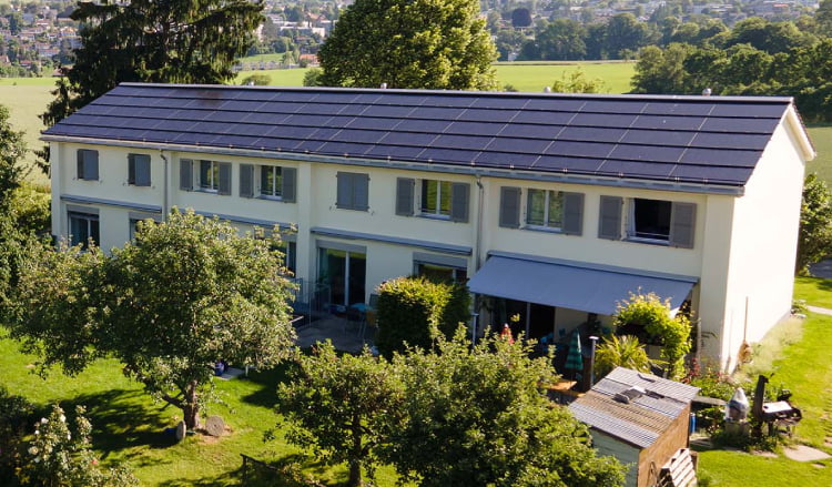 גג רעפים סולארי כל מה שצריך לדעת 7 megasol roof 750 7