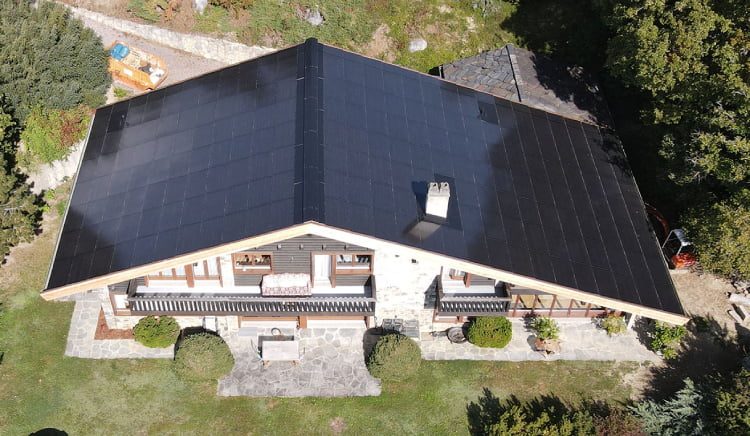 התקנת גג סולארי - המדריך המקצועי של BIPV 10 roof 750